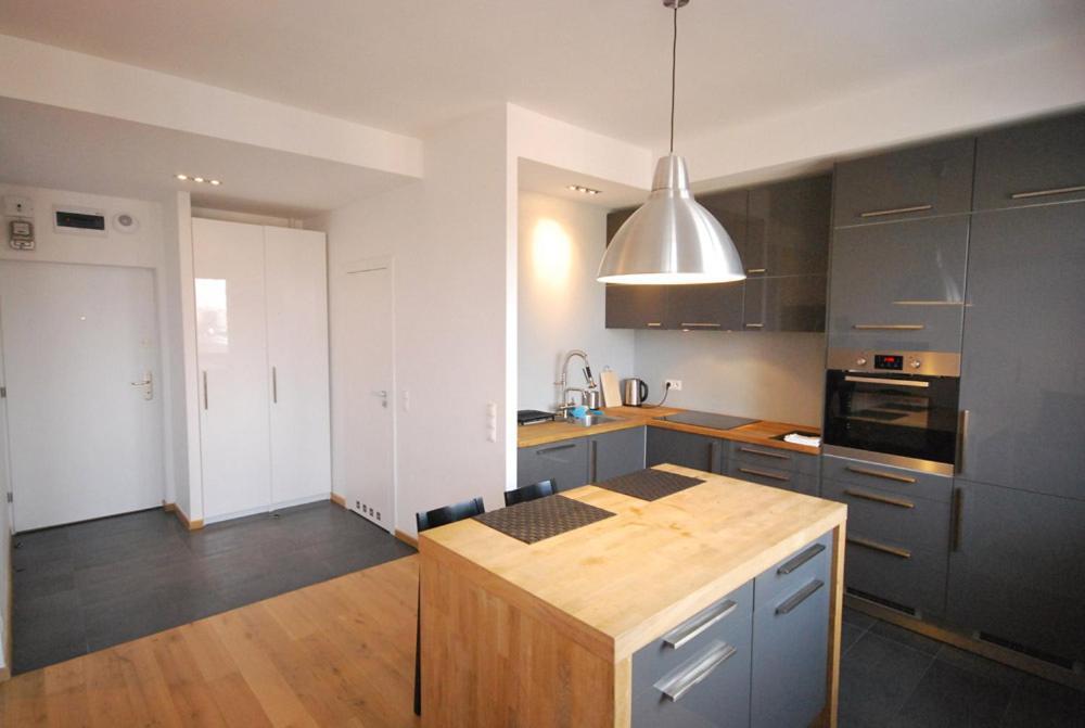 Apartment4You - Solidarnosci Warsaw Phòng bức ảnh