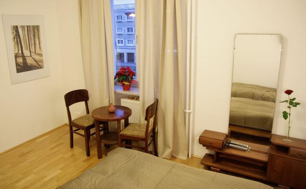 Apartment4You - Solidarnosci Warsaw Ngoại thất bức ảnh